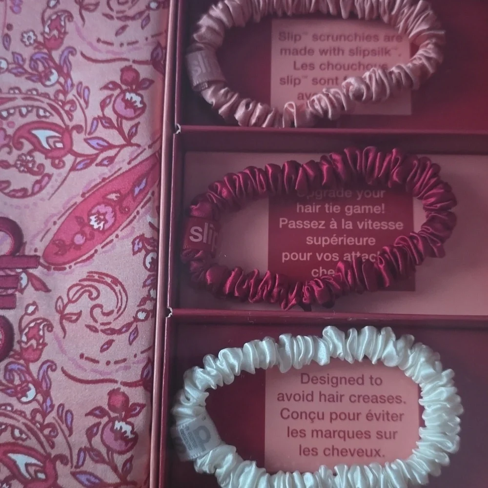 ♥️BUY 2 GET 1 FREE Maude Pure Silk Pillowcase & Scrunchie Set, Retail $115.00